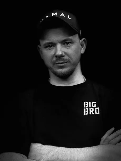 Михаил, Технолог